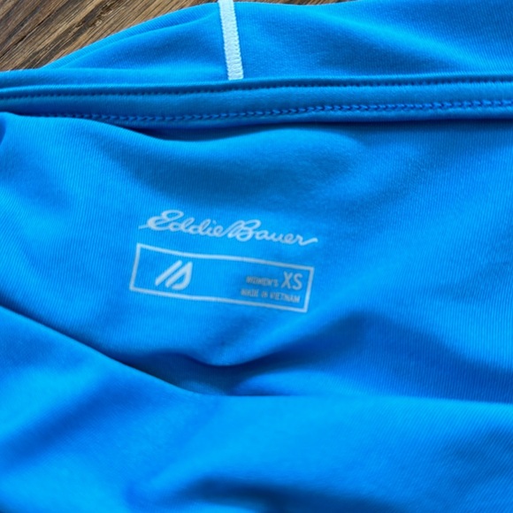 Eddie Bauer long sleeve Pullover - Picture 4 of 6